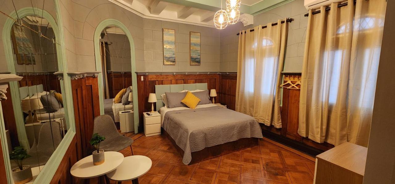 Hotel Voila Londres Santiago du Chili Extérieur photo